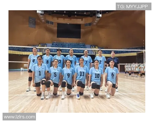 广州排球队的节奏与魅力探讨:排球运动的激情与团队精神 广州排球队的节奏与魅力探讨:排球运动的激情与团队精神